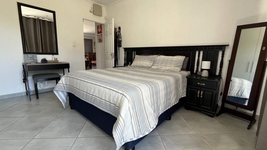 2 Bedroom Property for Sale in Reebok Western Cape